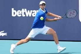 Hubert hurkacz has become the first polish man to win a masters 1000 title, beating jannik sinner to claim the miami open title. Hubert Hurkacz Rallies Past Stefanos Tsitsipas To Reach Miami Open Semis