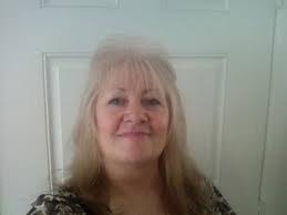 Toni Schramm's Instagram, Twitter & Facebook