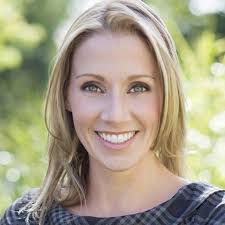 Melissa Rothman's Instagram, Twitter & Facebook