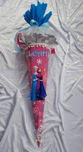 Hier klicken und zu erfahren, wie es geht. Eiskonigin Schultute Anna Und Elsa Schultute Schultute Basteln Schultute Selber Nahen