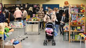 Trouvez les offres banque populaire à dunkerque et toutes les promotions et réductions de banques et assurances. Carton Plein Pour La Vente De Jouets Du Secours Populaire A Vitry Le Francois
