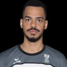 Filimon Collins (@collinsu98) • Instagram photos and videos