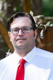 Jon Washington's Instagram, Twitter & Facebook