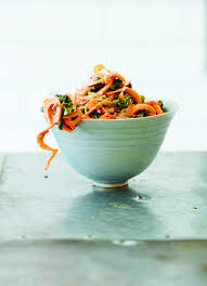 Wenn im sommer das gute wetter auf sich warten lässt, müssen alternativen für die freizeitgestaltung her. Deliciously Ella Mit Freunden Unser Lieblingsmenu Elle Rezepte Gesund Rezepte Lebensmittel Essen