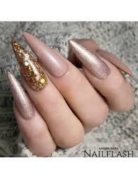 Kleben sie ein stück klebeband auf die breiteste stelle auf ihren nagel markieren sie die ein probeset kann auch bestellt werden, wenn sie noch sicherer sein wollen, welche nägel grösse(n) sie. Skull Uv Gellack Rose Gold Rockstar Nails