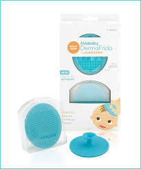To keep it nickel, one adopts some simple reflexes. 10 Baby Hair Brushes For Gentle Styling And Cradle Cap