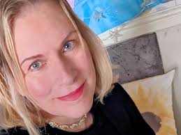 Fundraiser by Kiera Faulkner : Kiera's trying to keep it together fund