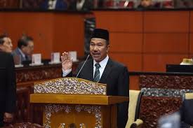 This award was limited to 250 living recipients only at any time, excluding foreign citizens who receive it as an honorary award. Official Portal Of The Parliament Of Malaysia