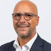 100+ Profile mit dem Suchbegriff „Hoster“