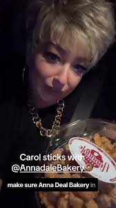 When carol won’t share her struffoli she makes sure to share her fav  @annadalebakery #bakery #statenisland #struffoli #italian #mom