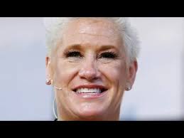 The Untold Truth Of Anne Burrell