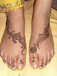 Henna Designs On Feet Foot Henna Henna Designs Feet Henna Tattoo Designs