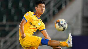.hoang anh gia lai u21 hạ long cfc u21 khánh hoà u21 long an u21 nam dinh u21 pho hien u21 slna u21 tay ninh u21 viettel u21. Coach Slna Van Duc S Injury Is Exaggerated