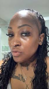 Are there men in Houston with jobs?