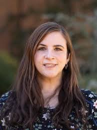 Beth Lufkin's Instagram, Twitter & Facebook