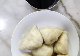 Resep aslinya saya ambil dari sini tapi kami modifikasi sedikit. Resep Adonan Pempek Gandum Tanpa Ikan Kenyal Dan Enak Oleh Yunita Guanni Cookpad