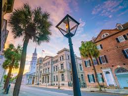 13 Us Cities Where Anyone Would Be Lucky To Live Best Places To Live Moving To Charleston Sc Best Cities