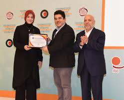 Cumhurbaşkanı tayyip erdoğan, merve kavakçı'nın kızı mariam kavakçı'yı cumhurbaşkanlığı danışmanlığına atadığını hafta başında açıklanmıştı. Merve Kavakci Nin Diger Kizi Da Erdogan In Danismaniymis Istanbulgercegi Com