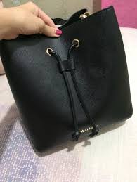 Temukan penawaran terbaik hanya di stella rossa official shop online. Stella Rossa Ashley Bucket Bag Fesyen Wanita Tas Dompet Di Carousell