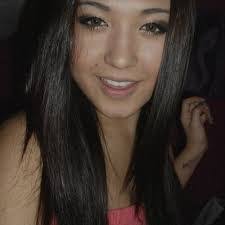 Melinda Hofer's Instagram, Twitter & Facebook