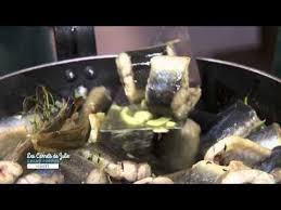 Recette La Matelote D Anguilles Les Carnets De Julie Youtube Recette Les Carnets De Julie Anguille