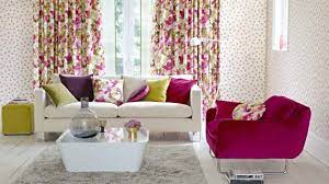Get living room decorating ideas to help spark your own unique living room redecoration projects. 20 Living Rooms Blossoming With Florals Home Design Lover