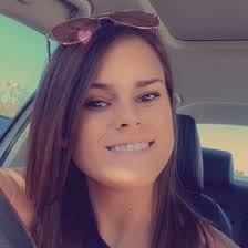 Keeley Lyons (keeleyysheaa)