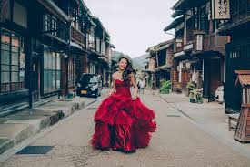 Spoilt For Choice Newest Bridal Boutiques In Singapore And Dress Rental Sites Colored Wedding Dresses Rental Wedding Dresses Dress Rental