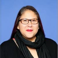 Angela Maez's Instagram, Twitter & Facebook