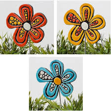 Pin By Madeleine Burke On Flowers And Trees Ceramic Flowers Garden Ornaments Garden Pottery