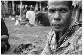 PDF) Calling the Dead Spirits, Mobile Phones, and the Talk of God in a  Sepik Community (Papua New Guinea) PhD Thesis 2016