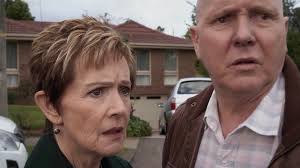 Neighbours Finale Promo shows Ramsay Street up for sale