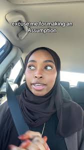 Fatima Saidi Get Spitted News Hijab