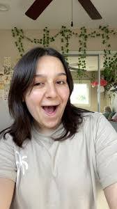 Nicole Darling's Instagram, Twitter & Facebook