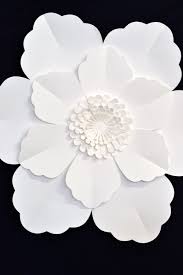 Deja una tira de cinta al final como de 2 cm. Flores Gigantes De Cartulina Moldes Novocom Top