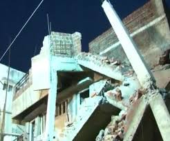 Maybe you would like to learn more about one of these? 3 Workers Dead After Under Construction Building Collapses In Madurai Owner Arrested The News Minute