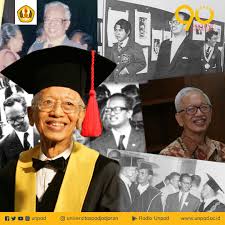 Resensi sekilas buku prof mochtar kusumaatmadja konsep hukum dalam pembangunan, penerbit alumni bandung cetakan ke 4. Unpad V Twitter Lorongwaktu Selamat Siang Sivitas Tahukah Sivitas Prof Mochtar Kusumaatmadja Salah Satu Tokoh Yang Menempati Posisi Khusus Dalam Perkembangan Pemikiran Hukum Dan Pendidikan Di Indonesia Sejarahunpad Kemristekdikti Https T Co