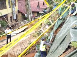 Kejadian tanah runtuh saban tahun berlaku di malaysia. Tanah Runtuh Jkr Kenal Pasti Punca Kejadian