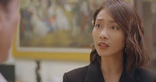 Hậu trường 11 tháng 5 ngày: Khả Ngân bị NSND Mạnh Cường tát chảy máu