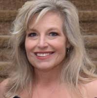 Candice Rushing's Instagram, Twitter & Facebook