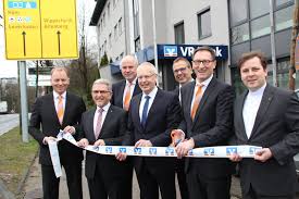 Öffnungszeiten der volksbank (raiffeisenbank) in overath. Bergisch Gladbach Vr Bank Eroffnet B55 Bensberger Strasse 55 Ist Der Neue Standort Rheinische Anzeigenblaetter De