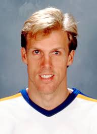 Player photos for the 1990-91 Hartford Whalers at hockeydb.com