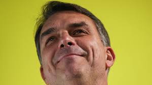 Flávio Bolsonaro faces second Supreme Court inquiry over money-laundering suspicions