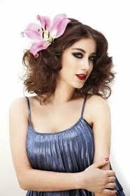 مدونة عبد المنعم الخن الشاملة ألبوم صور الممثلة التركية هازال كيا بطلة مسلسل Love Her Style Celebrities Instyle Magazine