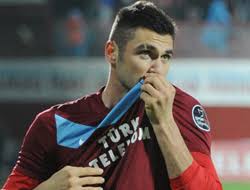 Burak yilmaz trabzonspor ile burak yilmaz oldu. Trabzonspor Beni Ben Yapti