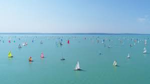 1940 és 1989 között hétszer volt a leggyorsabb a tókerülőn. Die Kekszalag Segelregatta Wird Verschoben Wunderbarerbalaton De