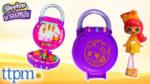 Scopri ricette, idee per la casa, consigli di stile e altre idee da provare. Shopkins Lil Secrets Secret Lock Make Up Salon And Secret Lockets From Moose Toys