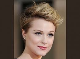 Scopri tutti i possibili tagli corti femminili per la promavera: Tagli Capelli Corti Il Ciuffo Ribelle E Un Must Pourfemme