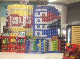 Pin By Mindy Hale On Ideas Pop Display Store Displays Idea Creativas