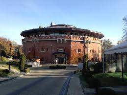 +38 032 295 7777 tel: Suffering In The Service Of Money Death Luxury At Lviv S Citadel Inn Lviv The Story Of A City 12 Europe Between East And West